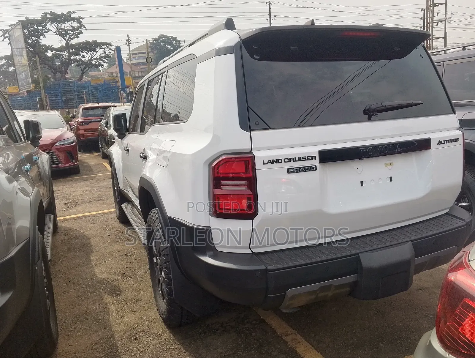 New Toyota Land Cruiser Prado 2.8 2024 White