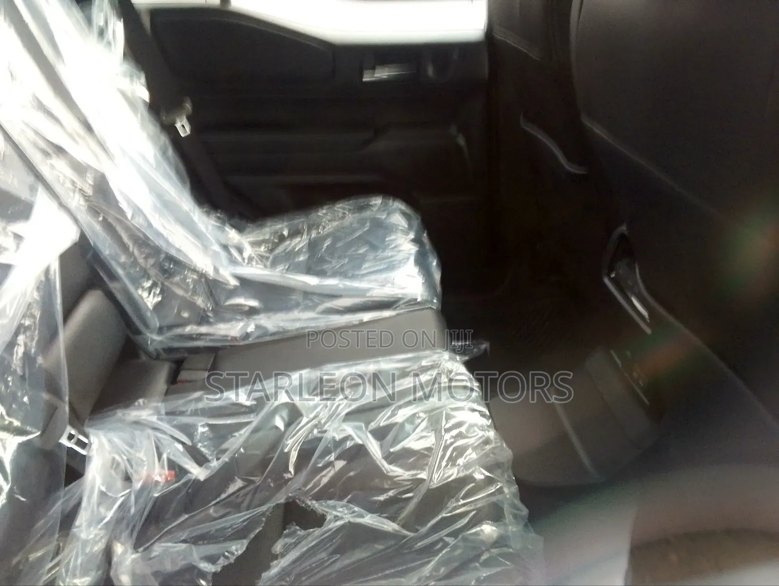 New Toyota Land Cruiser Prado 2.8 2024 White