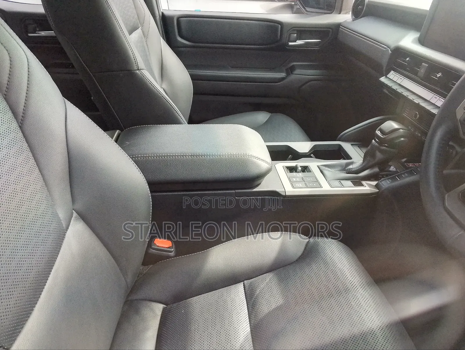 New Toyota Land Cruiser Prado 2.8 2024 White