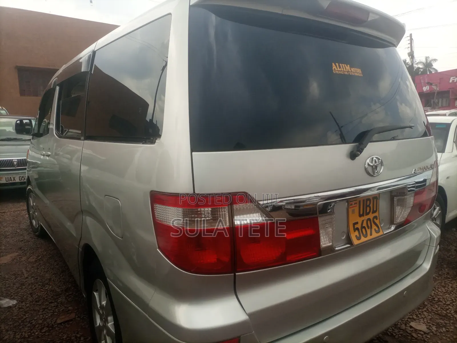 Toyota Alphard 2.4 Petrol FWD 2003 Silver