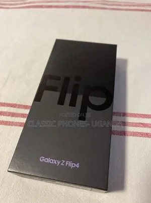 New Samsung Galaxy Z Flip4 256 GB Black