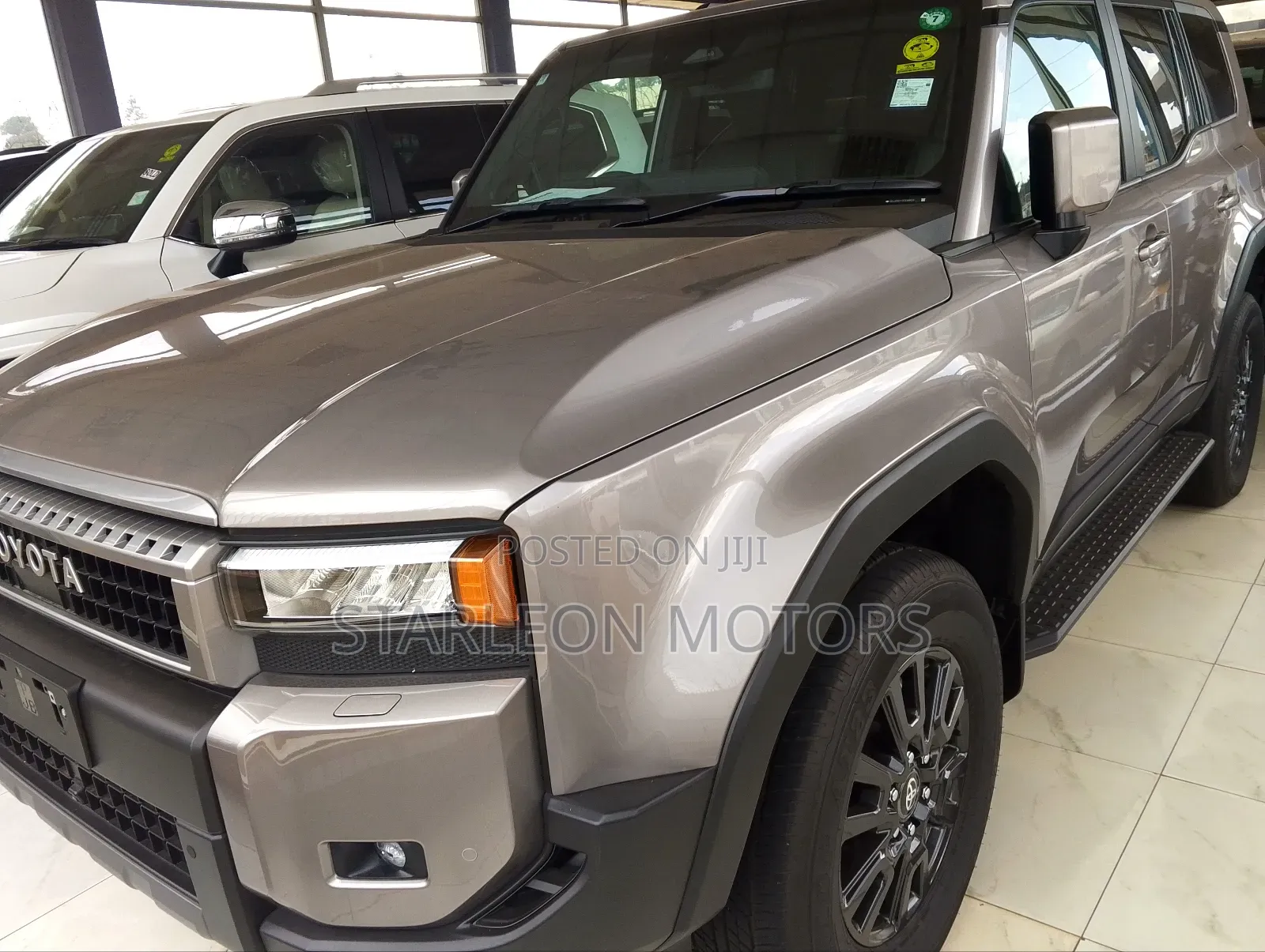 New Toyota Land Cruiser Prado 2.8 2024 Gold