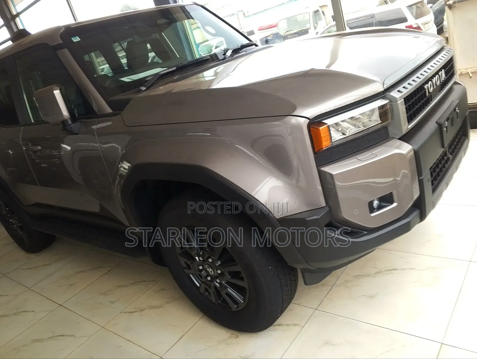 New Toyota Land Cruiser Prado 2.8 2024 Gold