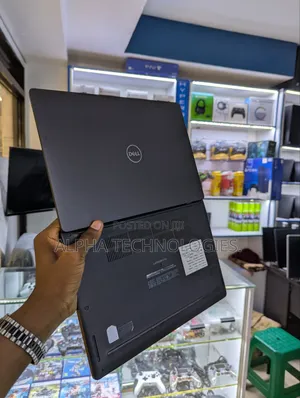 Laptop Dell Latitude 5300 16GB Intel Core I5 SSD 256GB