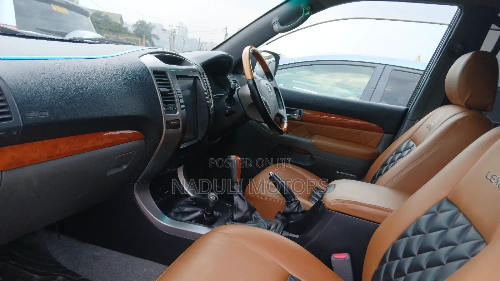 Lexus LX 570 2008 Black
