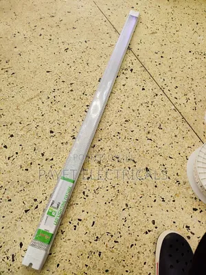 Bright Surface Fixture Light for 75watts.White
