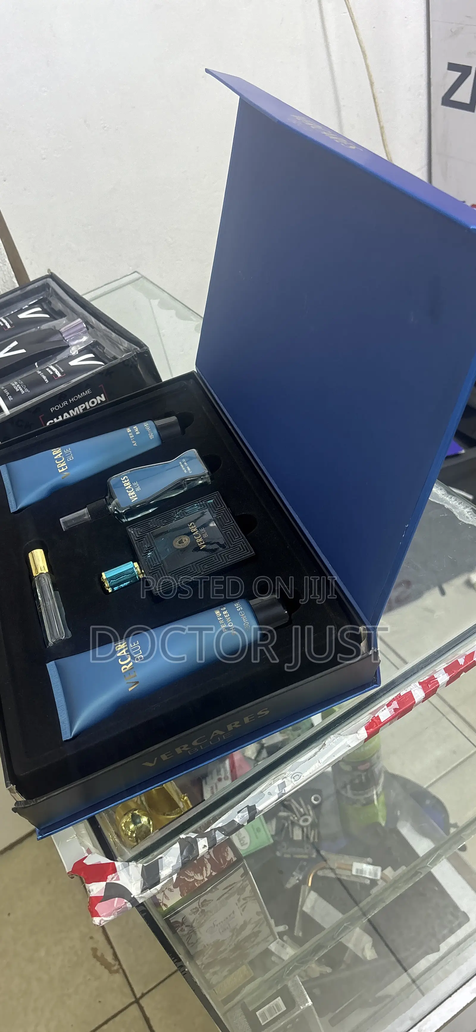 Vercares Blue