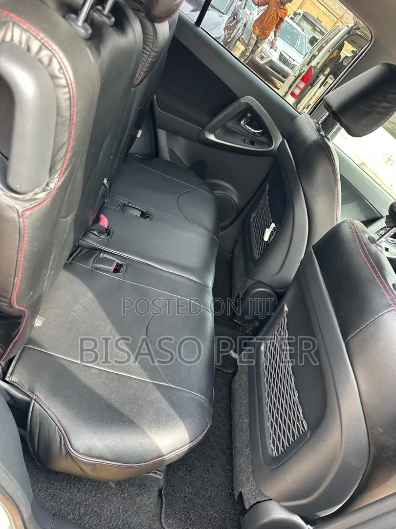 Toyota RAV4 2013 White