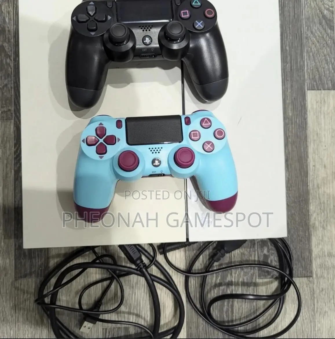 Ps4 Console, 2 Controllers, 14 Exciting Titles Loaded Inside.