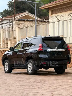 Toyota Land Cruiser Prado 2.8 2018 Black