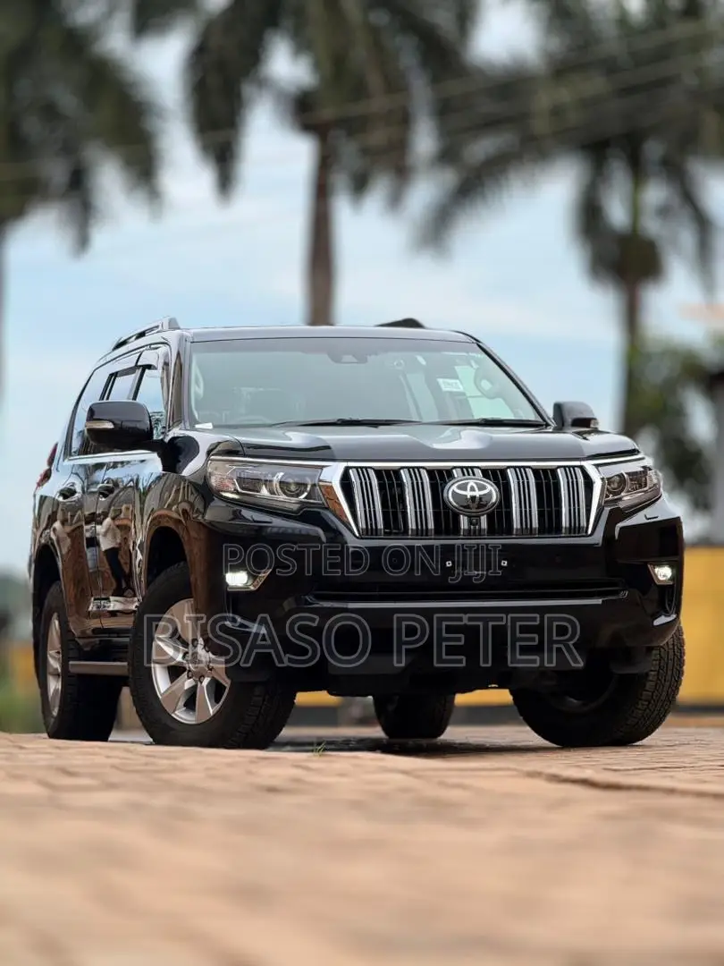 Toyota Land Cruiser Prado 2.8 2018 Black