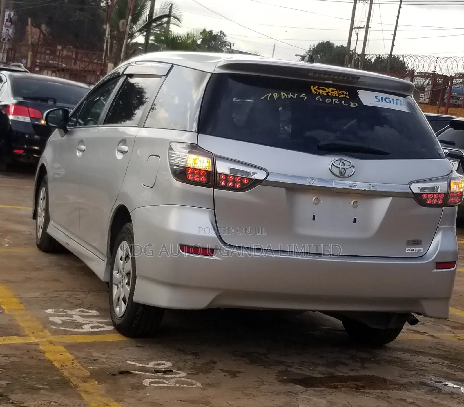 Toyota Wish 2016 Silver