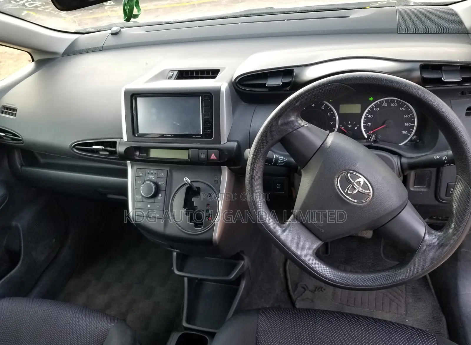 Toyota Wish 2016 Silver