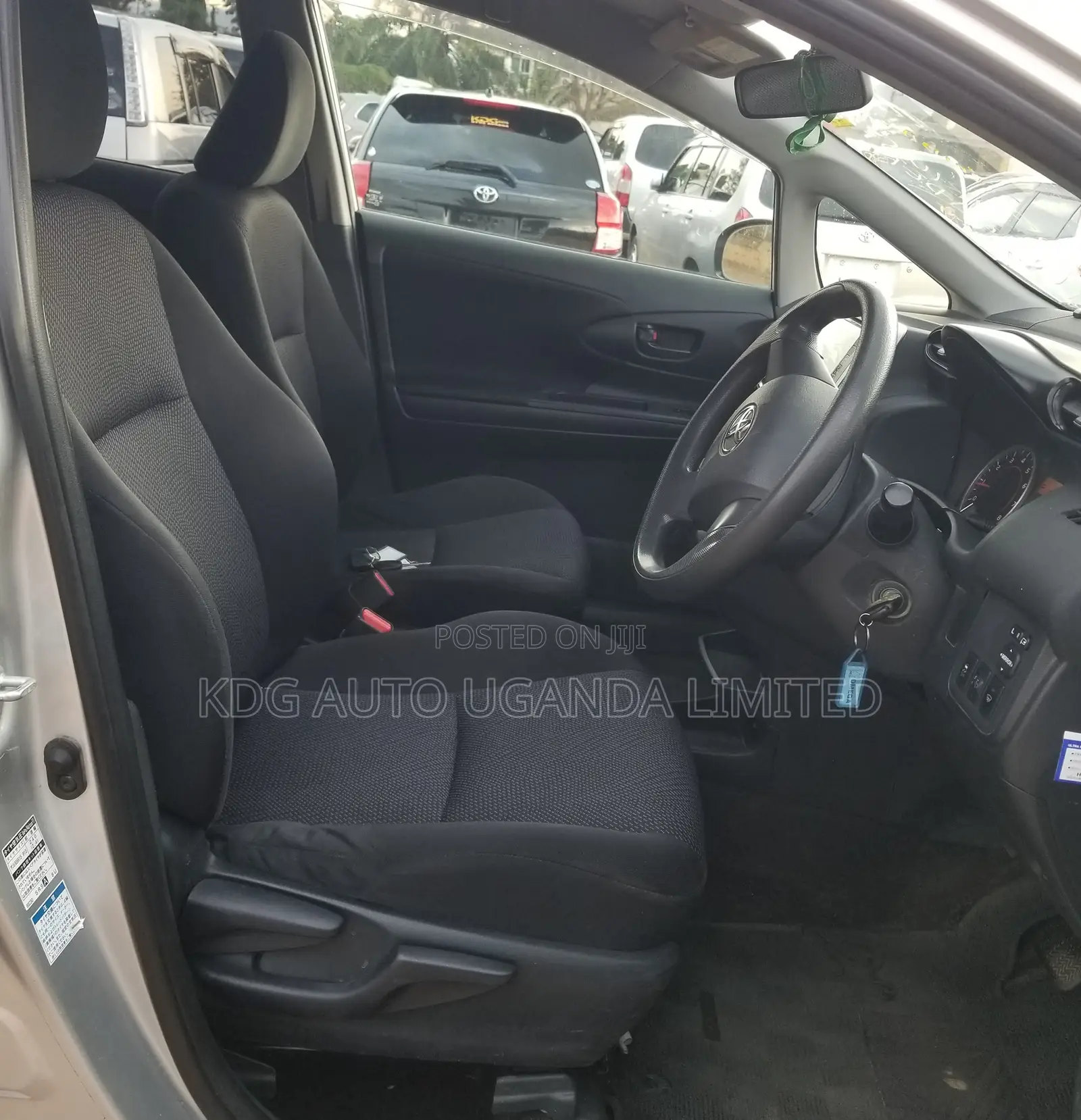 Toyota Wish 2016 Silver