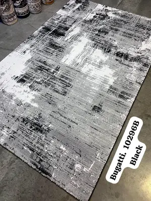Elegant Centre Carpets—Soft Stylish