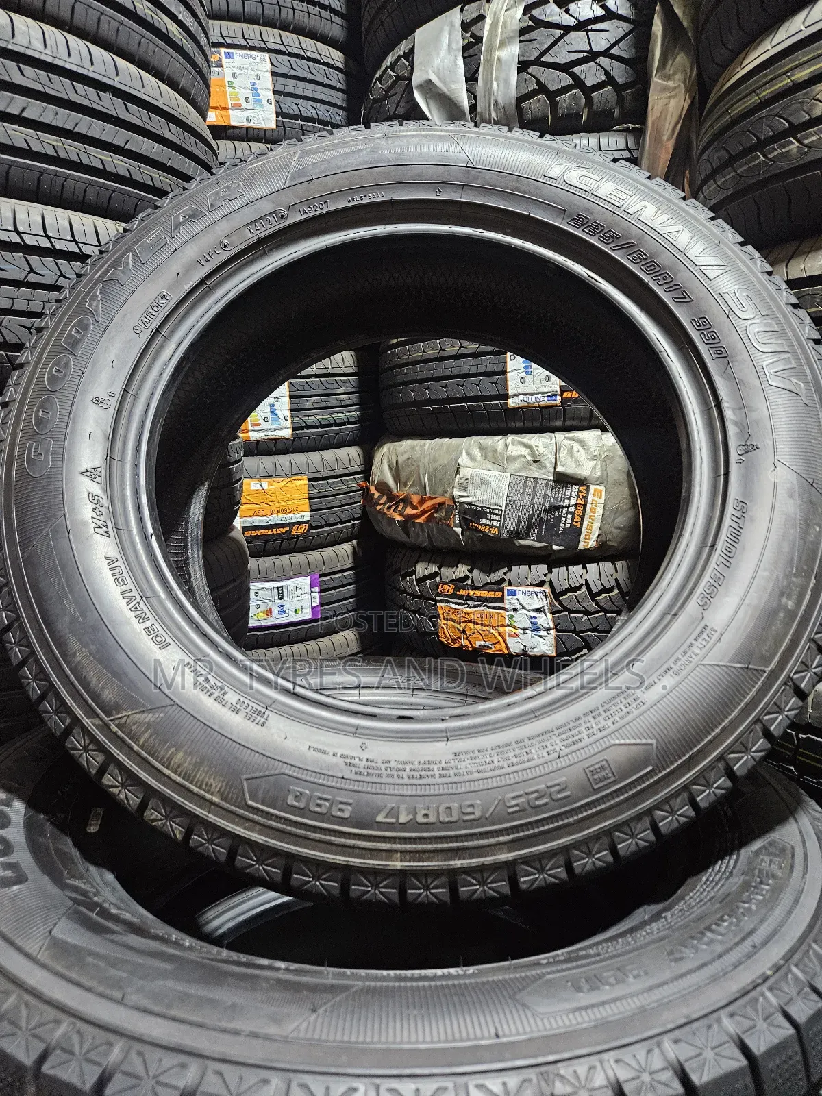 225 60 R17 Imported Tires 4rm Direct Japan but Almost New Tires.