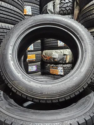 225 60 R17 Imported Tires 4rm Direct Japan but Almost New Tires.