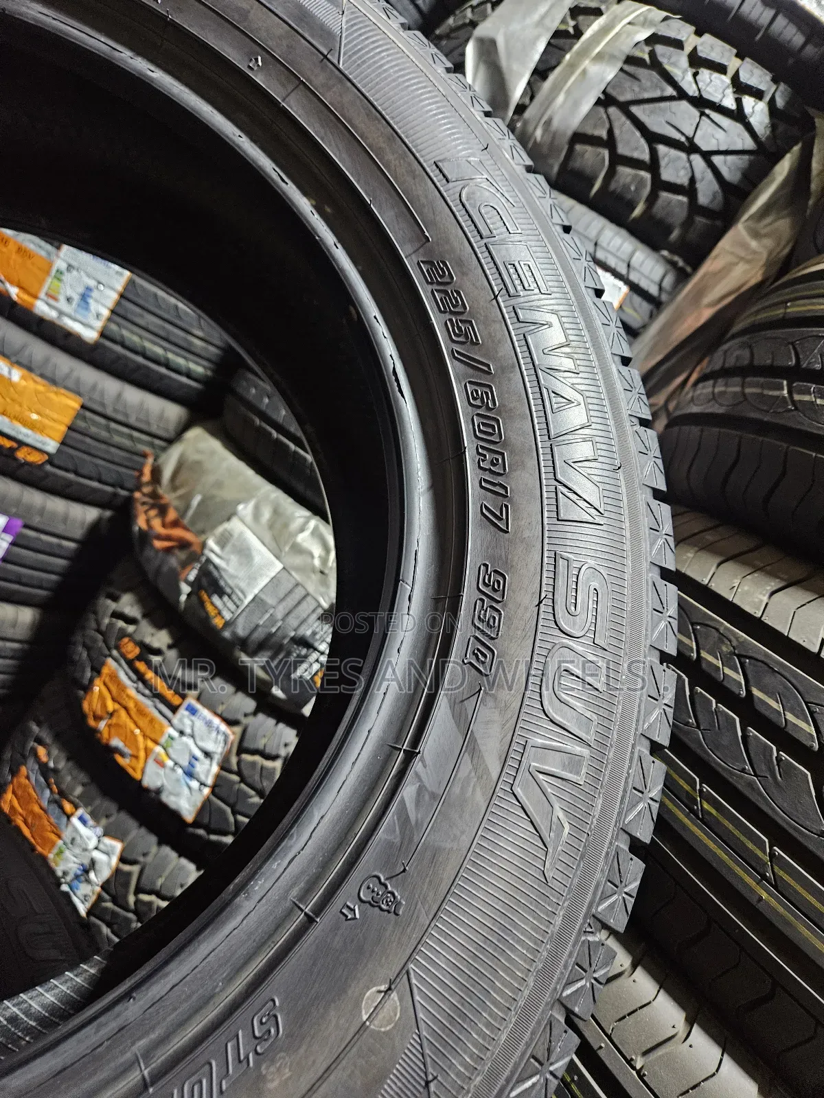 225 60 R17 Imported Tires 4rm Direct Japan but Almost New Tires.