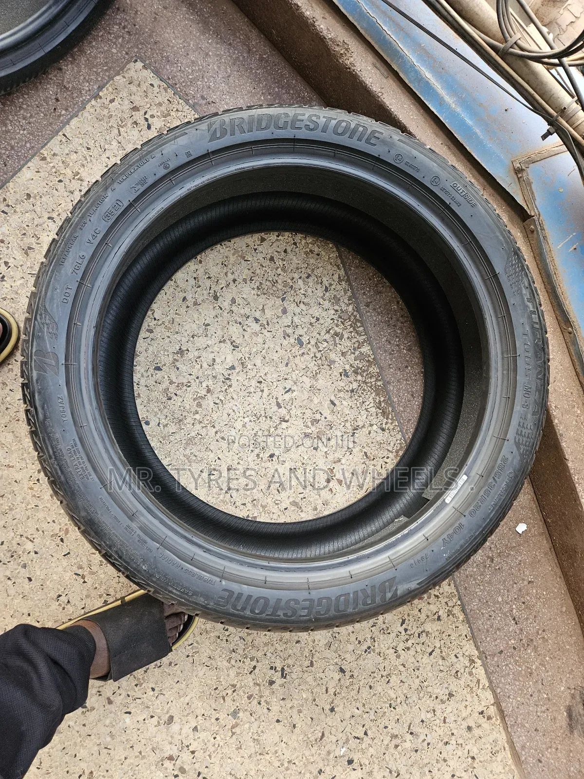 285 35 R20 Bridgestone Just Order We Deliver at Ur Home or Any Place.