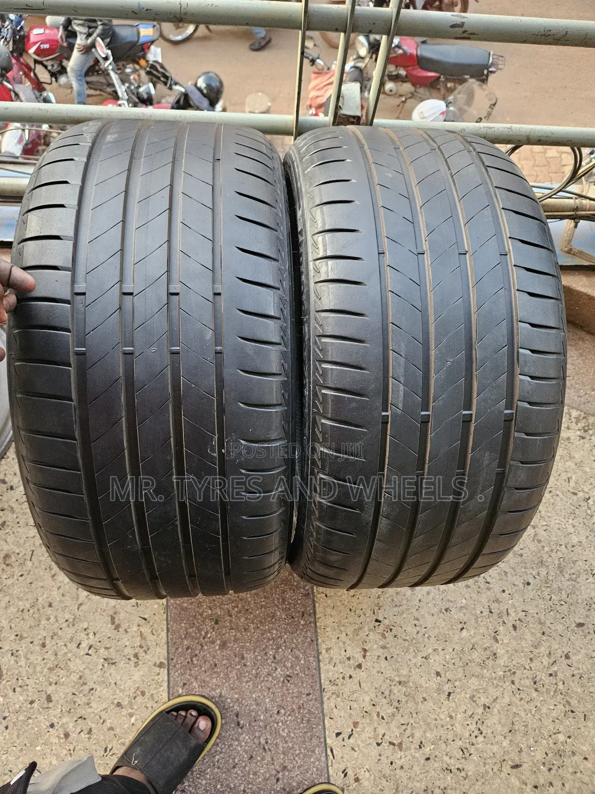 Bridgestone 285 35 R20 Japan Tires in the Good Type and Strong One.