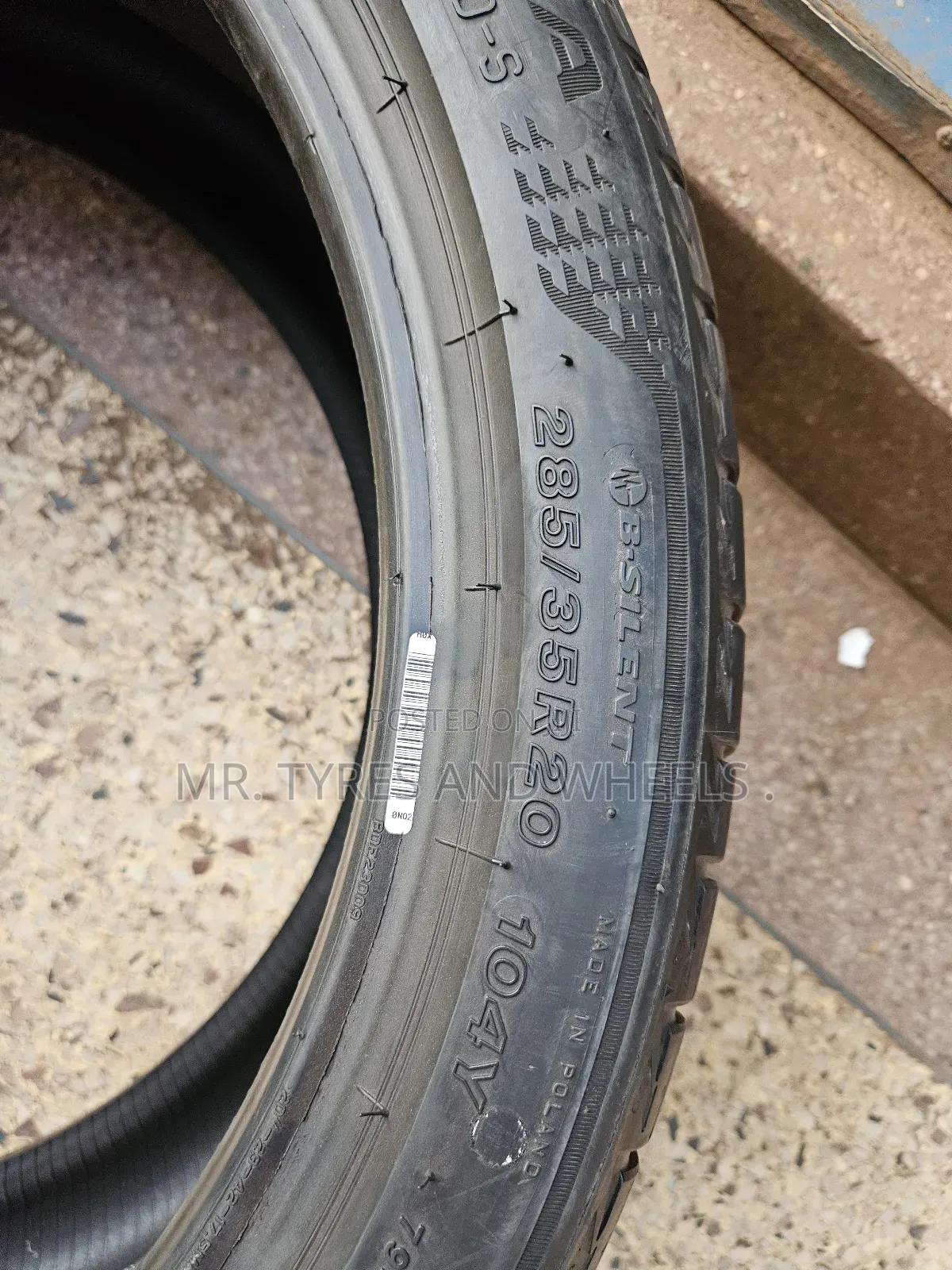 Bridgestone 285 35 R20 Japan Tires in the Good Type and Strong One.