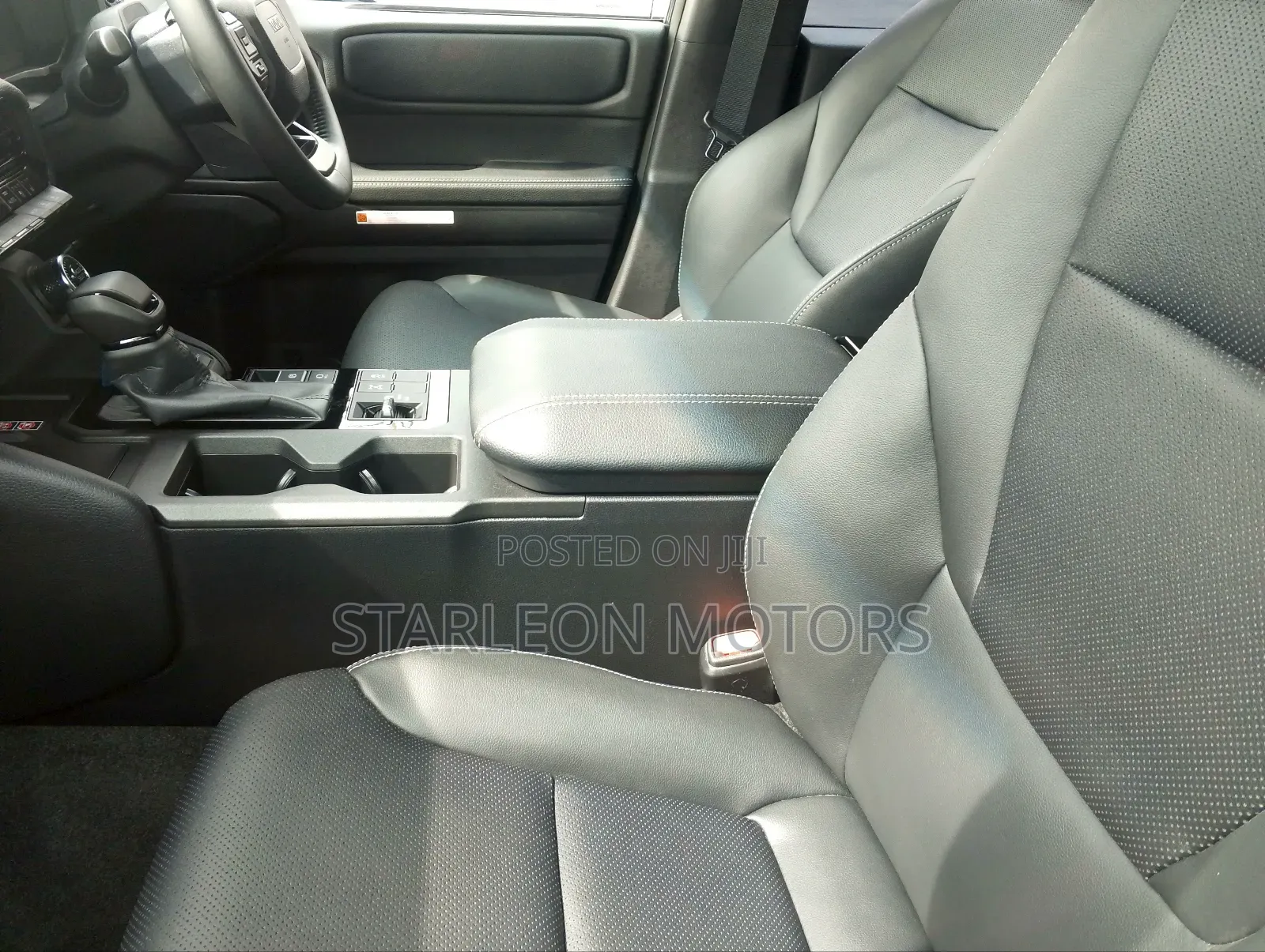New Toyota Land Cruiser Prado 2.8 2024 Black