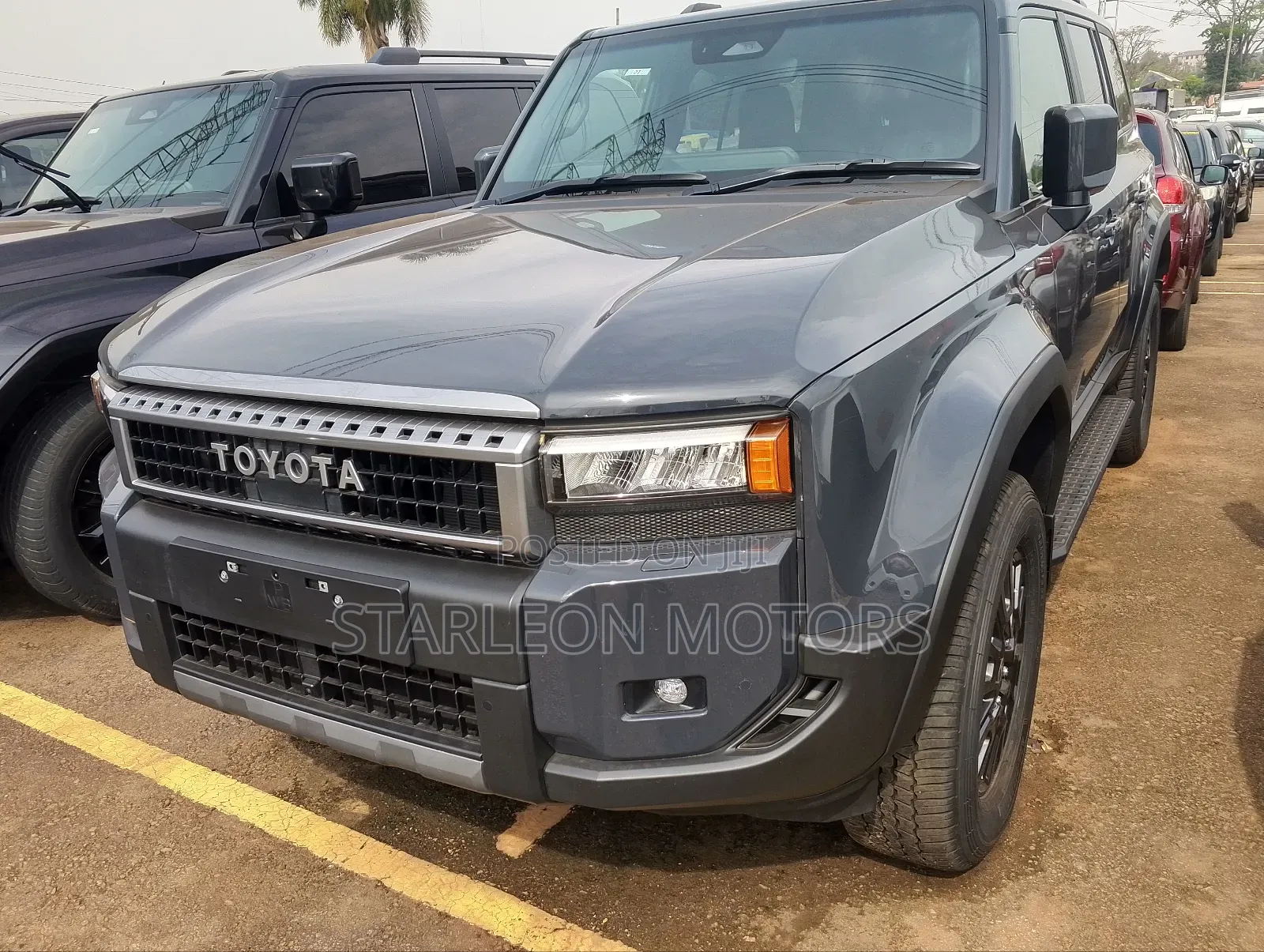 New Toyota Land Cruiser Prado 2.8 2024 Black