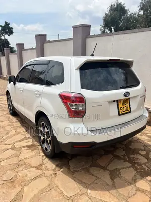 Subaru Forester 2013 White