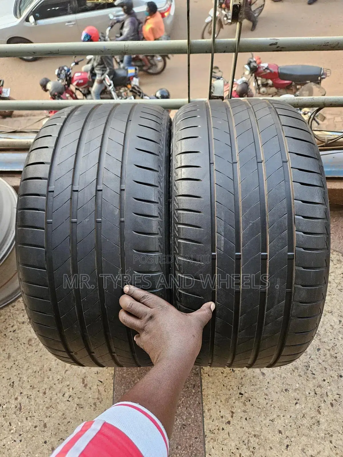 Bridgestone 285 35 R20 Japan Tires in the Good Type and Strong One.