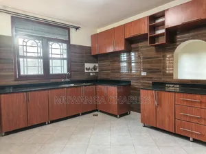 3bdrm Apartment in Fs Properties Ltd, Division A for rent
