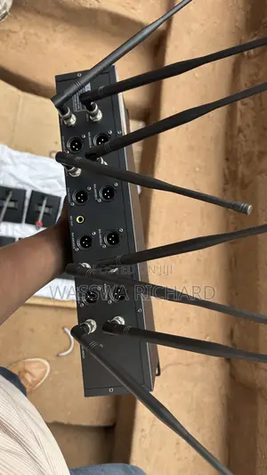 Conference Wireless Microphone 8 in 1