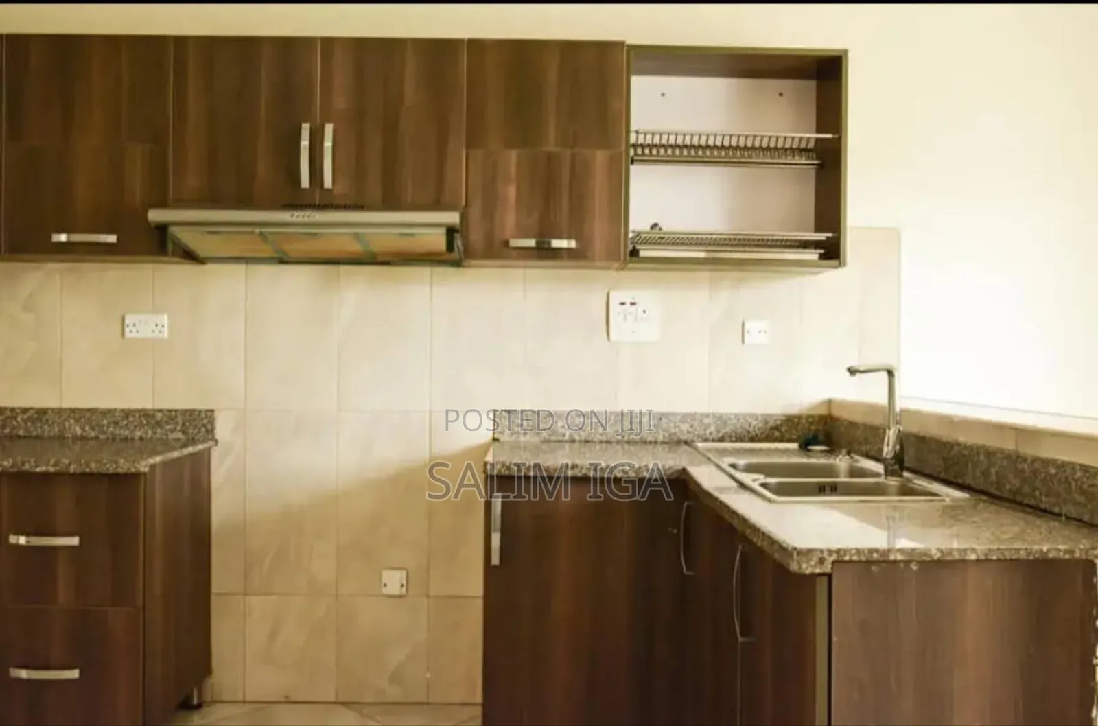 3bdrm Block of Flats in Kololo Property, Central Division for rent