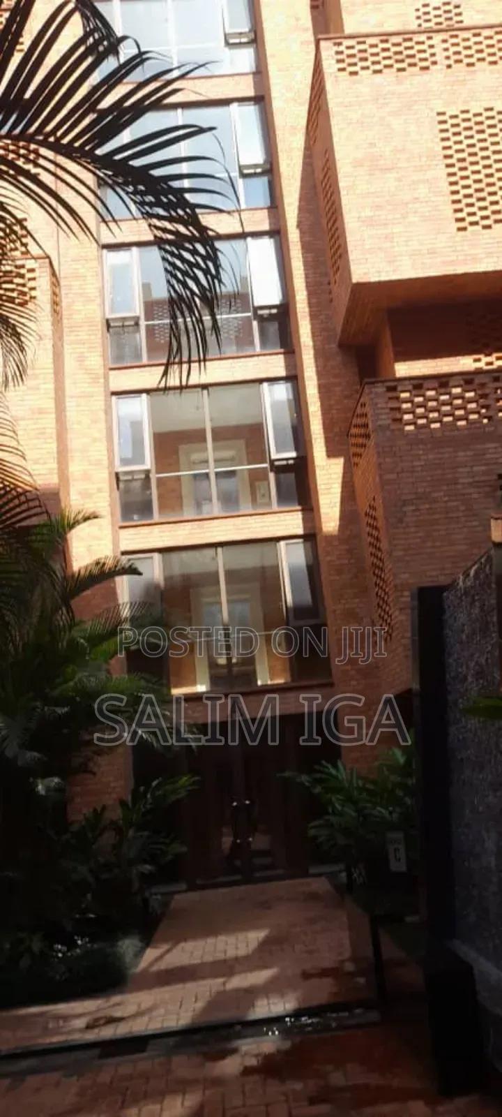 3bdrm Apartment in Kololo Property, Central Division for rent