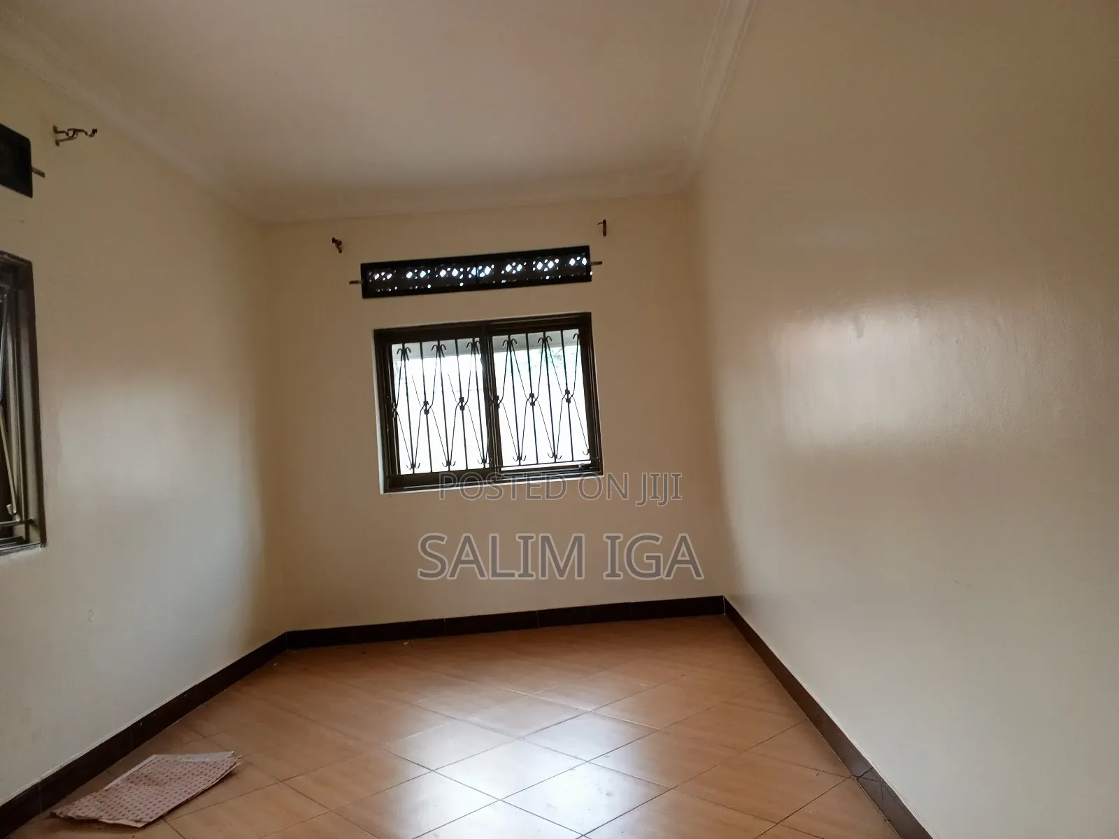 3bdrm Room & Parlour in Kololo Property, Central Division for rent