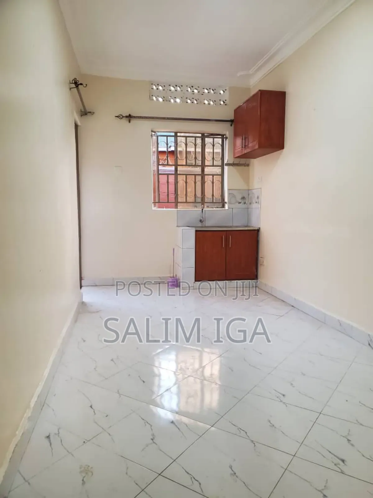20bdrm Maisonette in Kololo Property, Central Division for rent