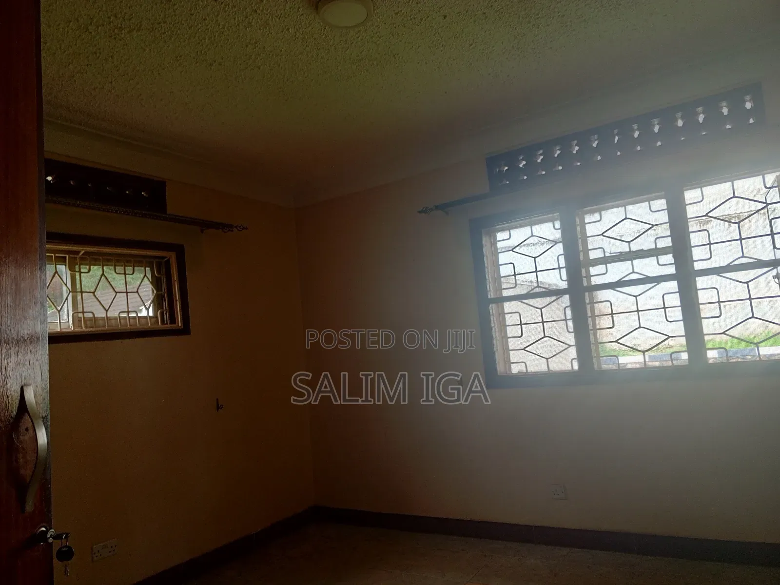 5bdrm Duplex in Kololo Property, Central Division for rent