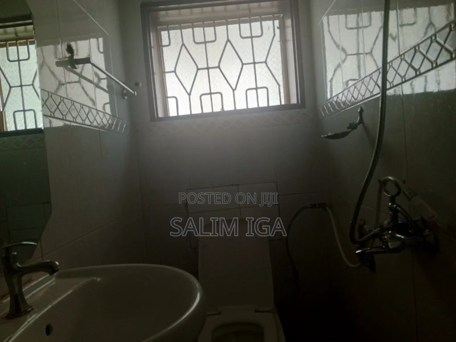 5bdrm Duplex in Kololo Property, Central Division for rent