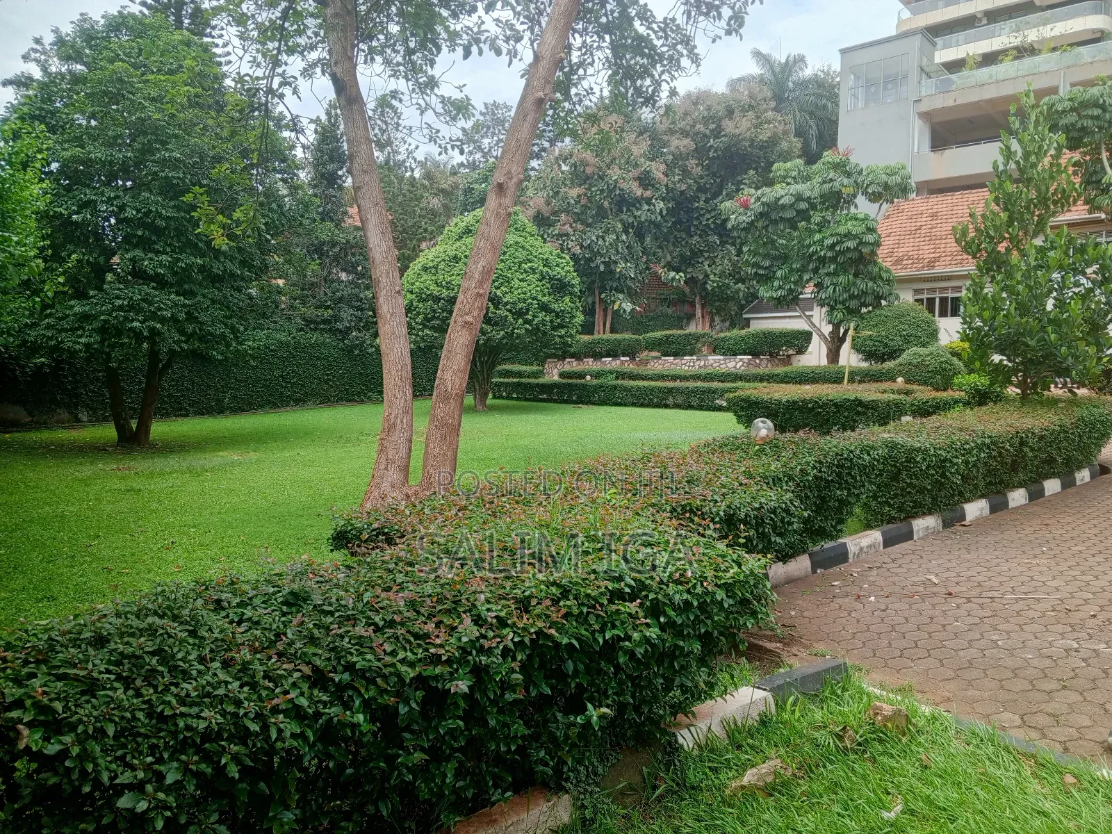 5bdrm Duplex in Kololo Property, Central Division for rent