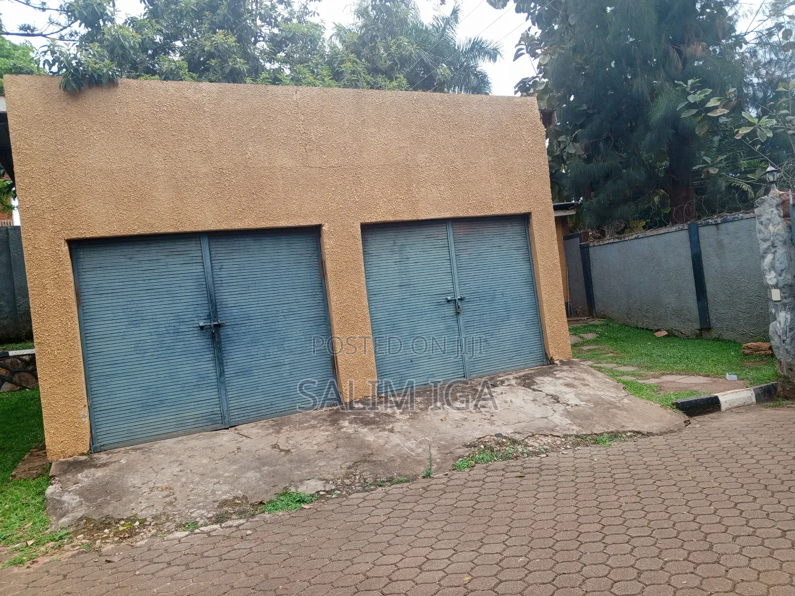 5bdrm Duplex in Kololo Property, Central Division for rent