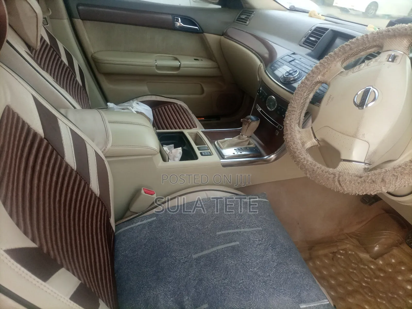 Nissan Fuga 2004 Gray