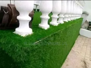 Balcony Carpets in Artificial Grass at Fair Price