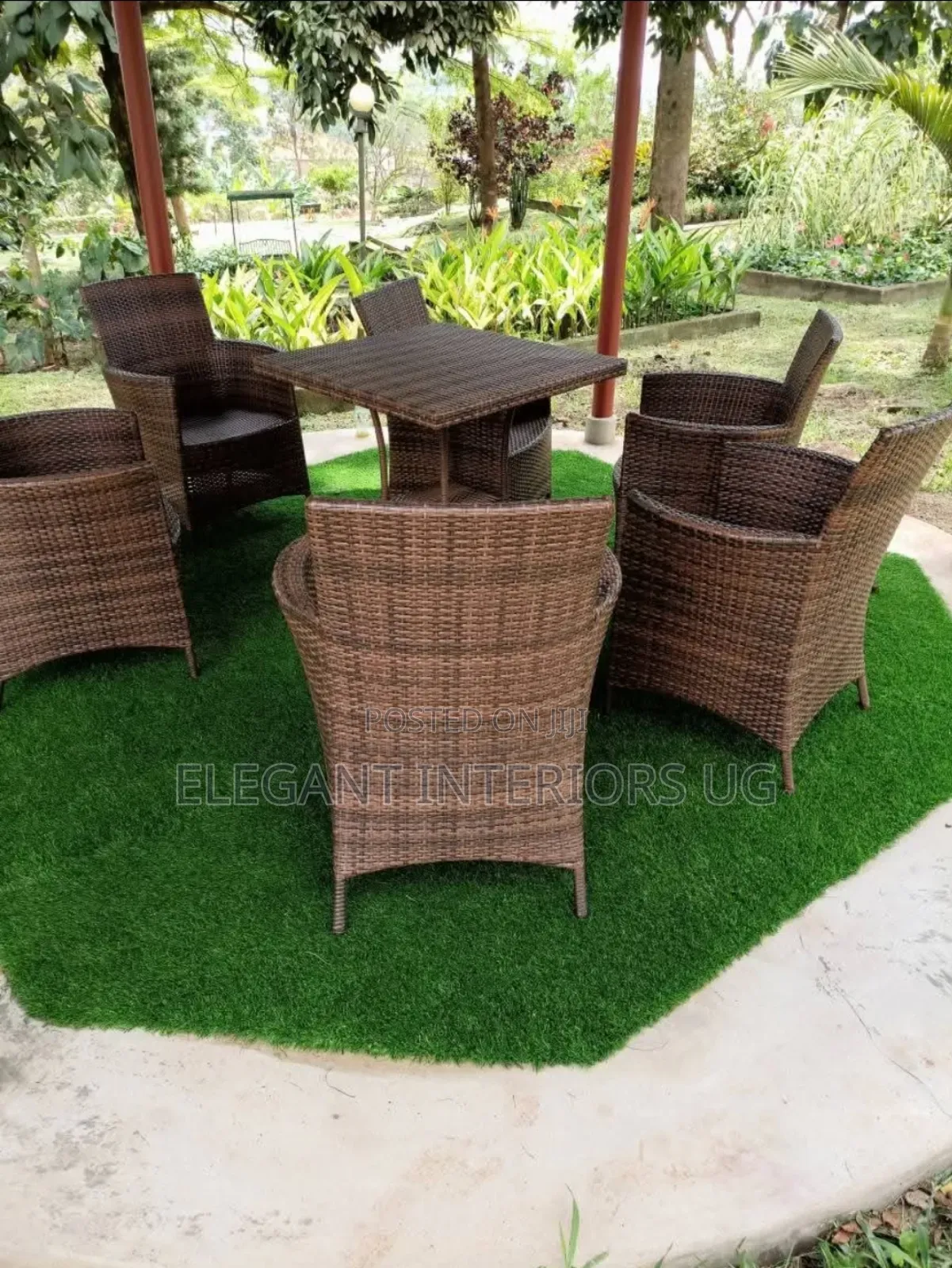 Outside Artificial Grass Carpets Which Is Water Resistant