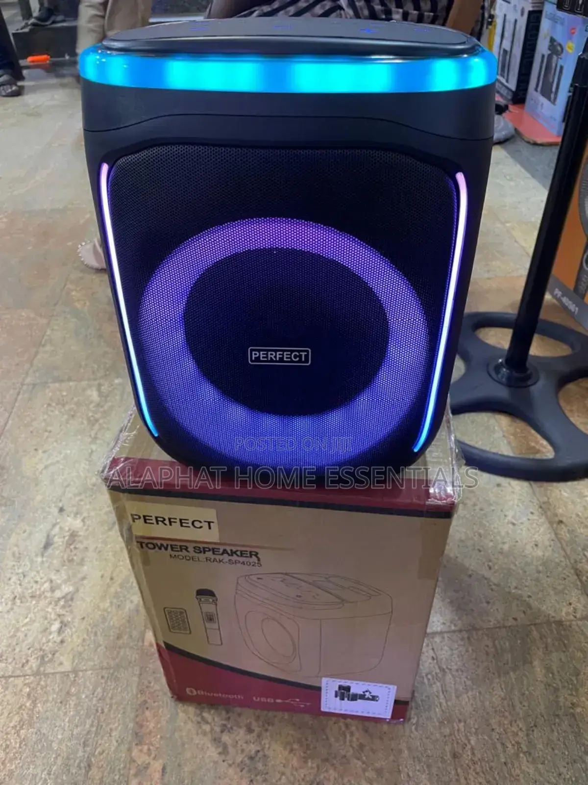 Perfect Rak-Tower Speaker With Microphone 
