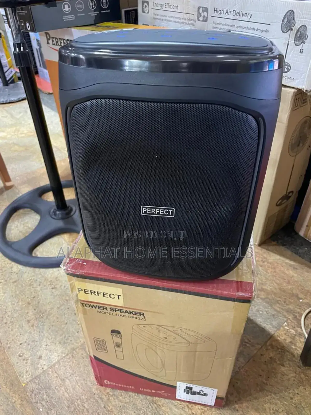 Perfect Rak-Tower Speaker With Microphone 