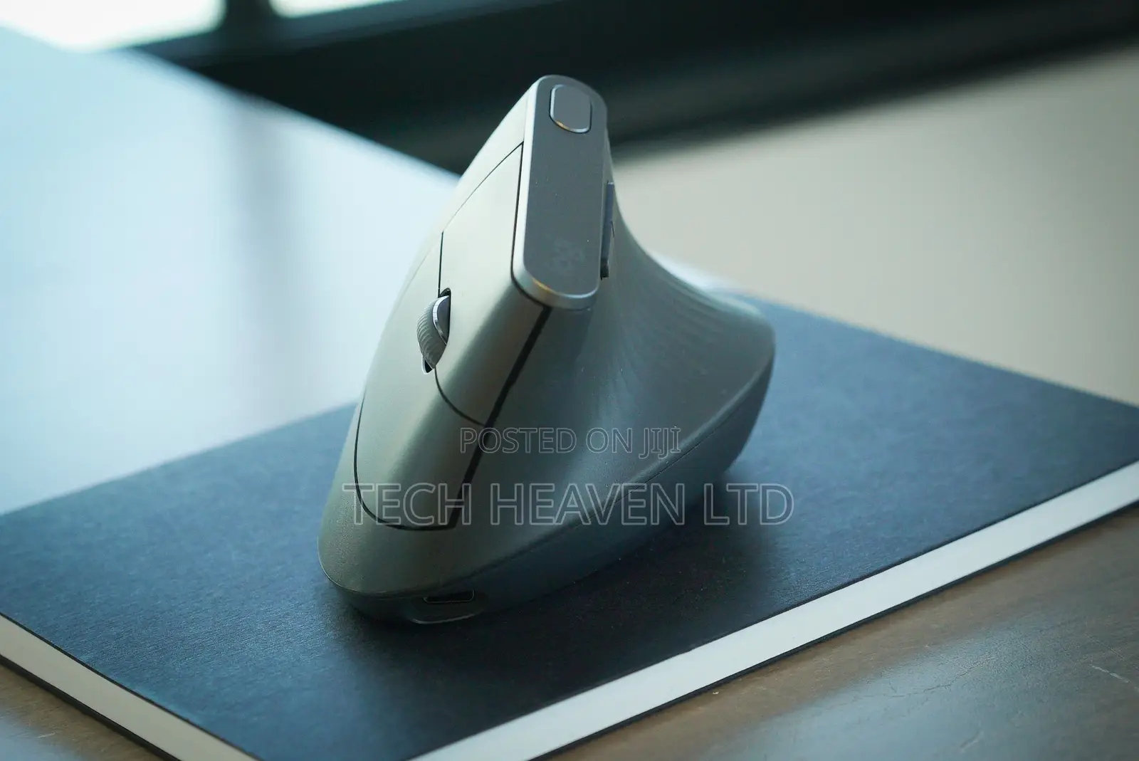 Logitech Mx Vertical Ergonomic Wireless Mouse