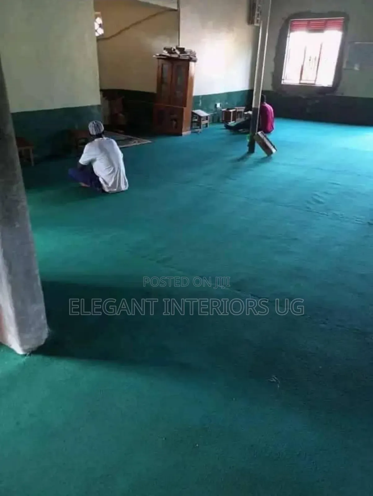 Legit Office Woolen Carpets in All Colours and Designs