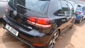 Volkswagen Golf 2011 Black