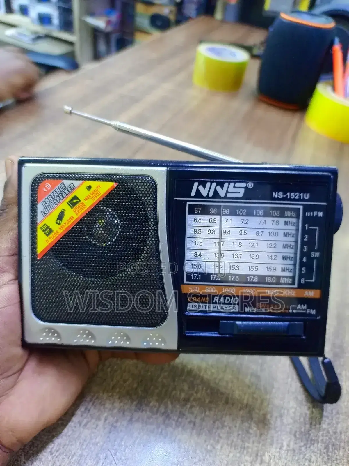 Portable NNS Ns-1521u 8-Band Radio and Music Player.