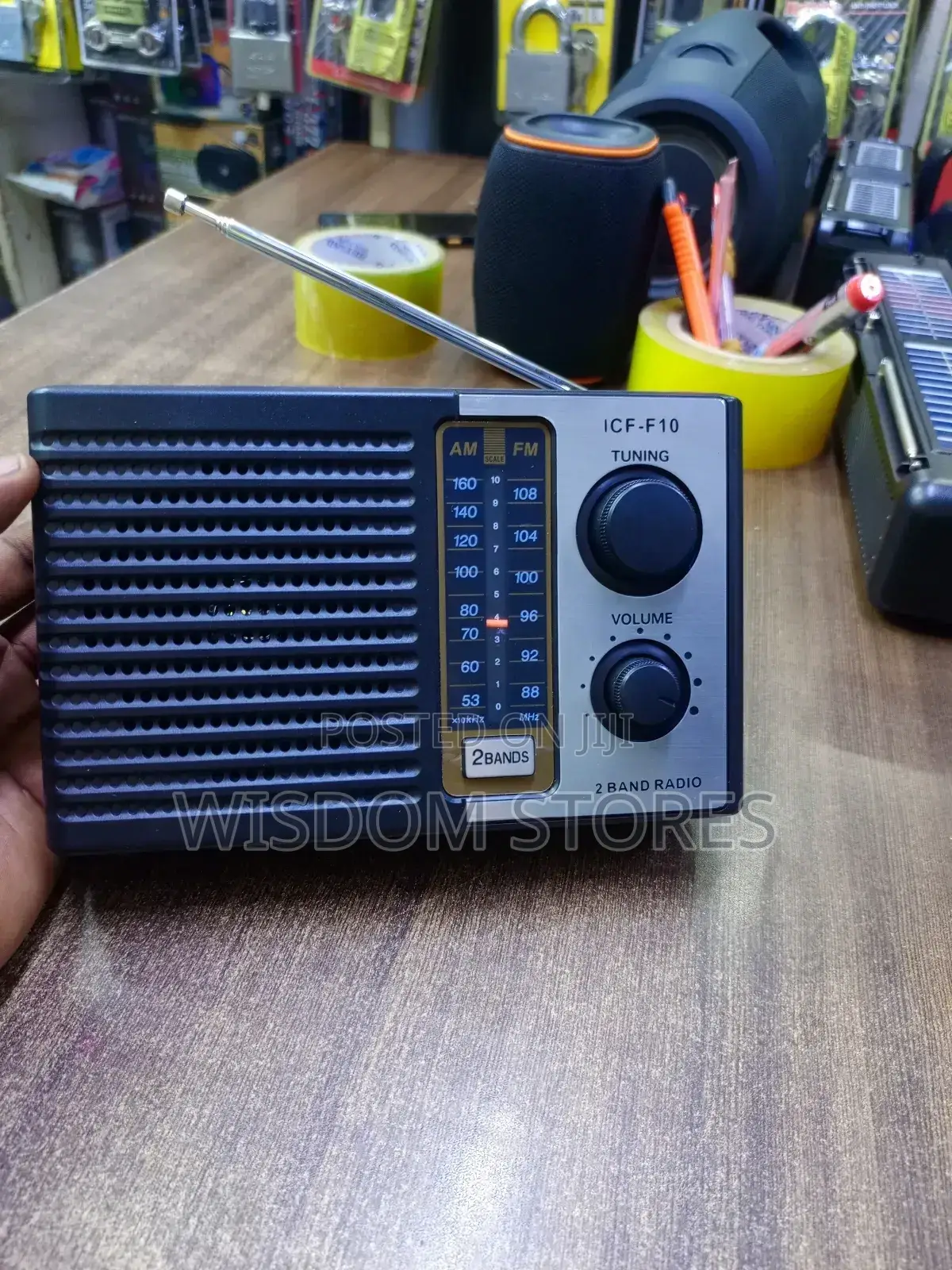Old Model 2-Band Radio-Black