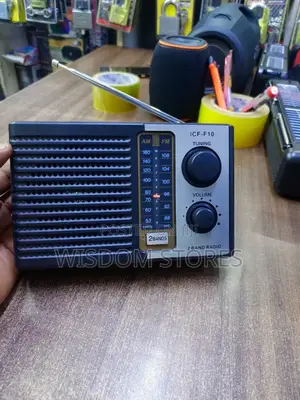 Old Model 2-Band Radio-Black
